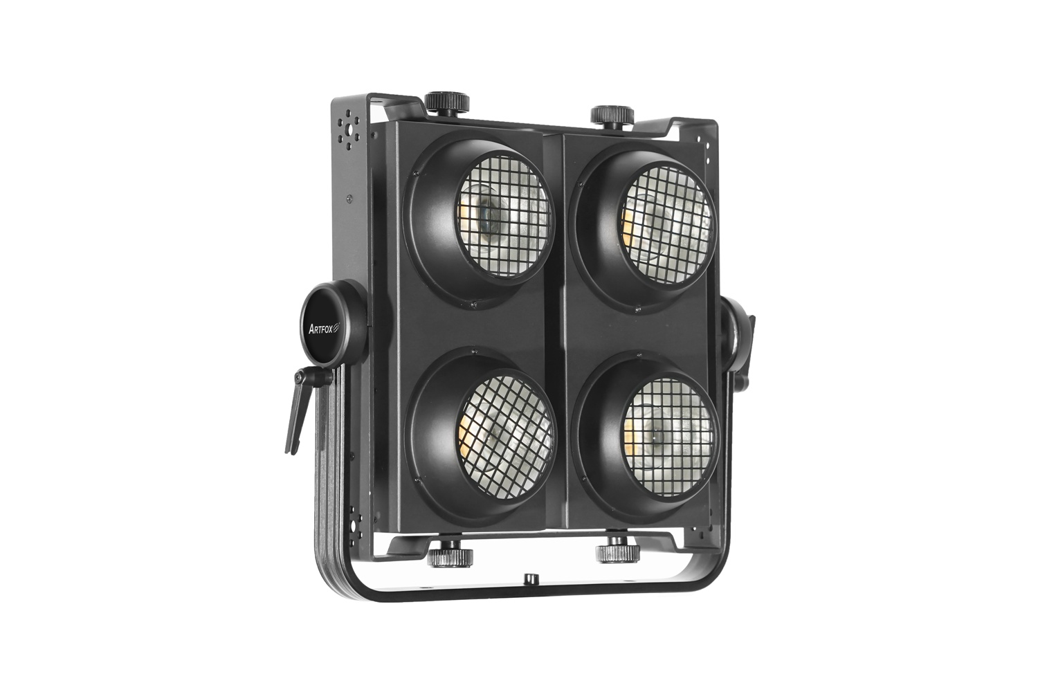 Studio Lighting:4x200w 2200-8500k white or  4x200w RGBW